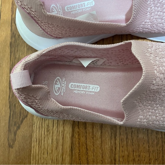 Athletic Works Slip On Comfort Fit Shoes Soft Pink Size 8.5 - Picture 9 of 9
